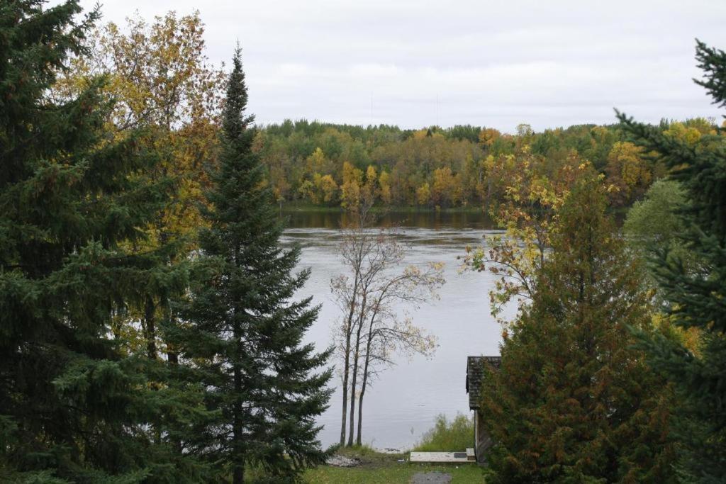 Riverfront Hotel International Falls Extérieur photo