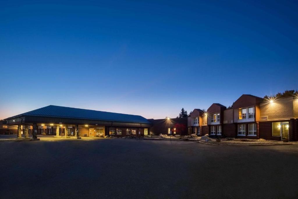 Riverfront Hotel International Falls Extérieur photo