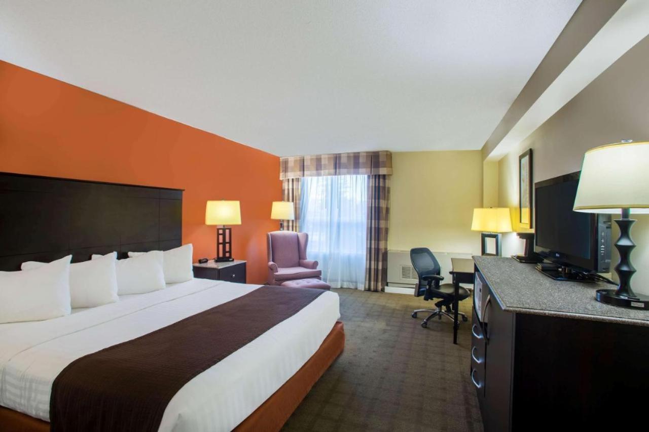 Riverfront Hotel International Falls Extérieur photo
